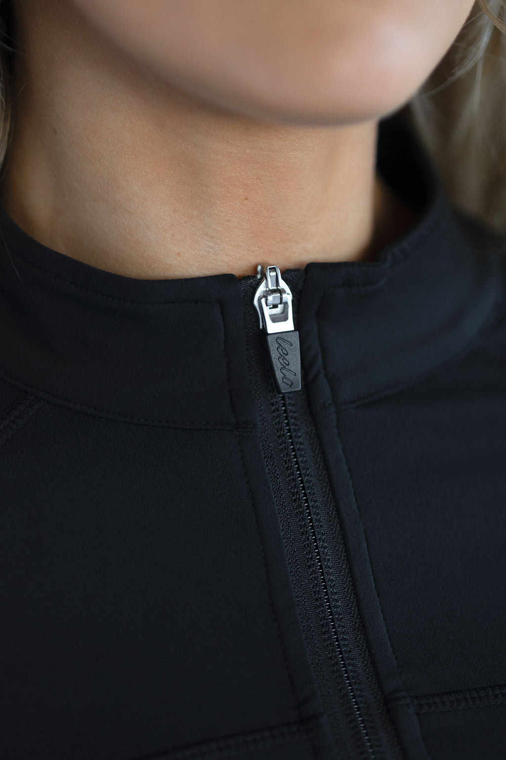 Aura Jacket in Black