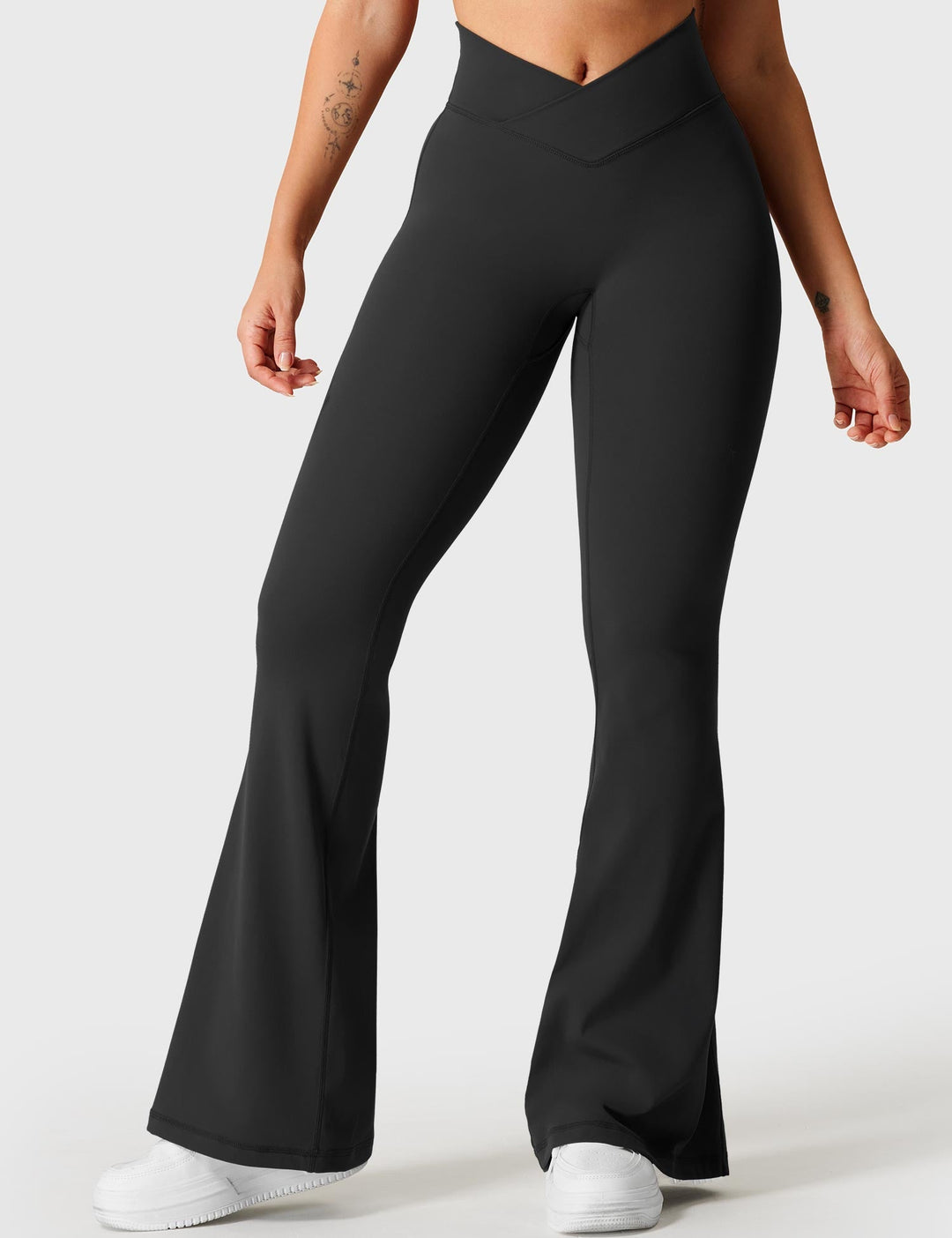 Josiah V-waistband Kalie Flare Seamless Leggings Black