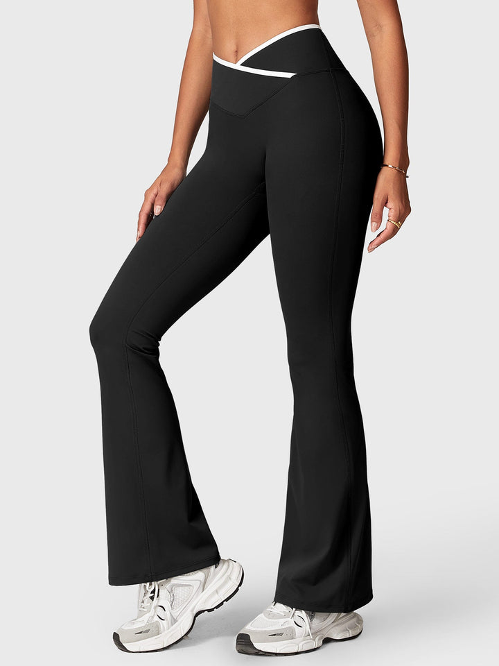 Emilia Contrast Trim Flare Leggings in Black