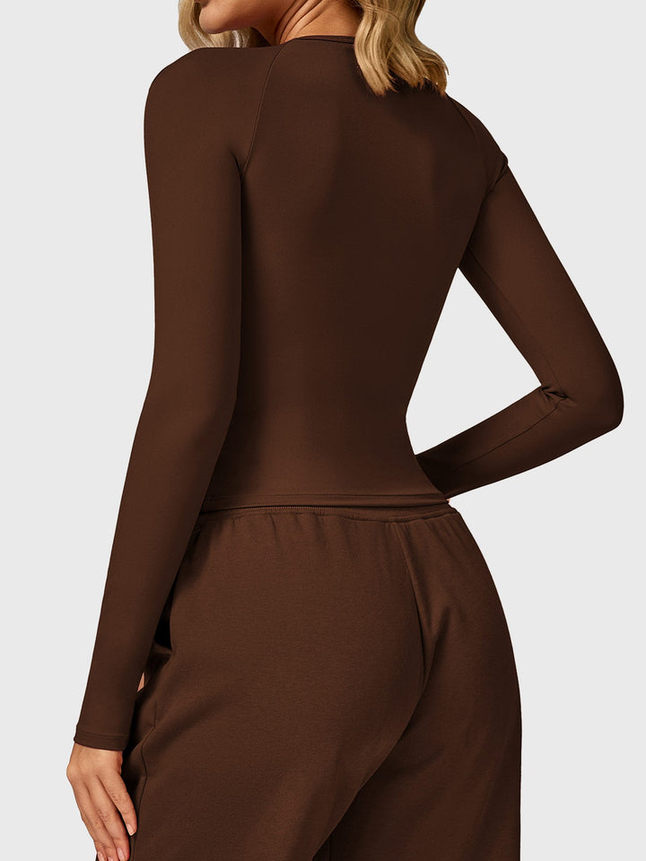 Lia long sleeve Top in Maroon