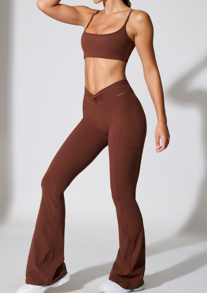 Iraida Twist Waist Flare pocket Leggings in Black