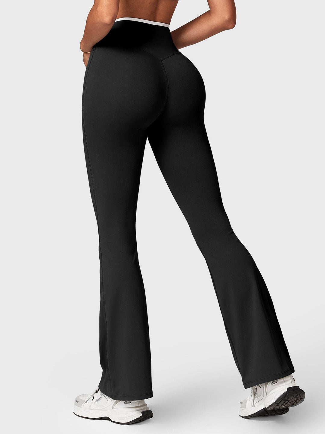 Emilia Contrast Trim Flare Leggings in Black