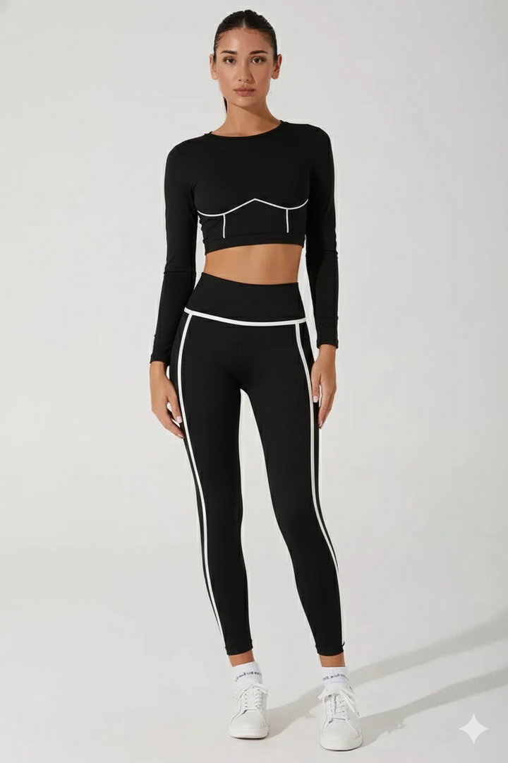 Quinn Long Sleeve Top in Black