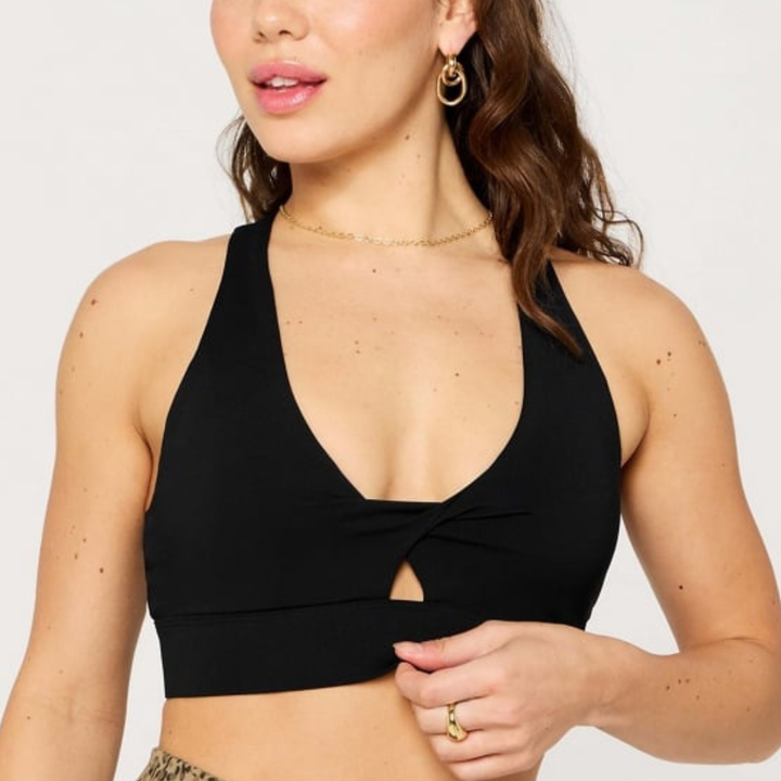 Dina Twist Sports Bra in Maroon