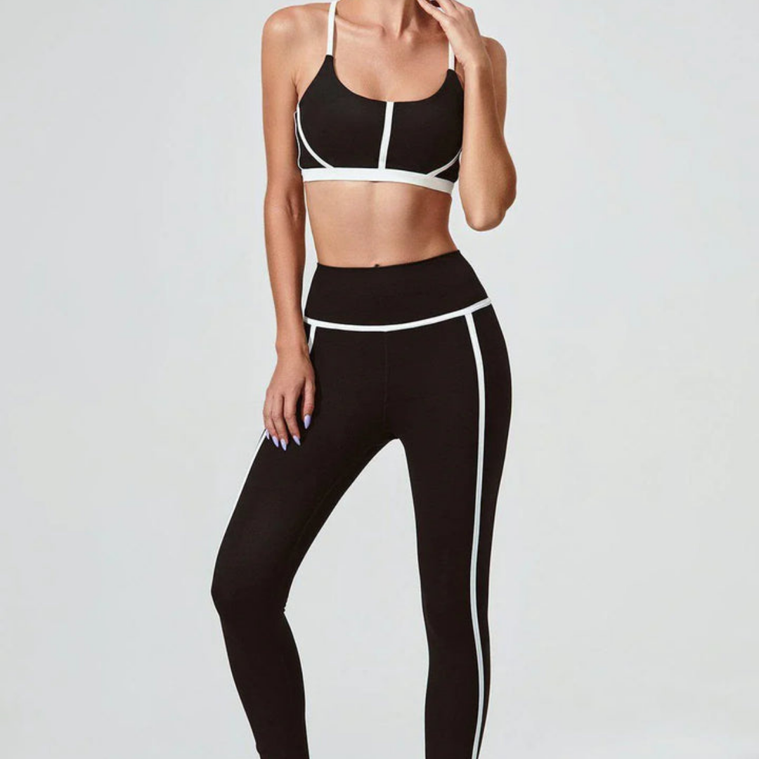 Blake Sports Bra in Black