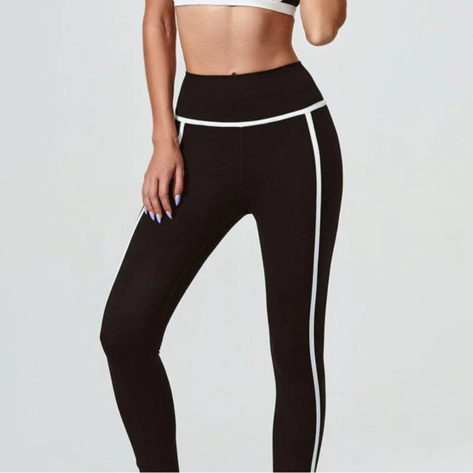 Blake Sports Bra in Maroon