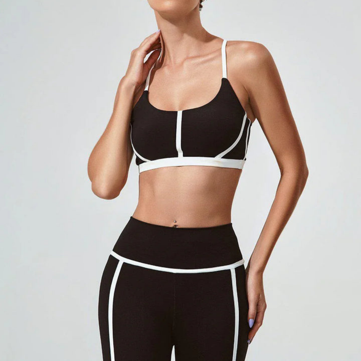 Blake Sports Bra in Black